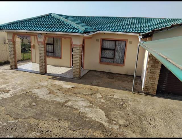 5 BEDROOM HOUSE FOR SALE IN MTHATHA CENTRAL